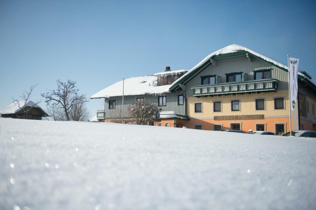 Gasthof Neuwirt Ойгендорф Екстериор снимка